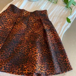 Black halo cheats print skirt